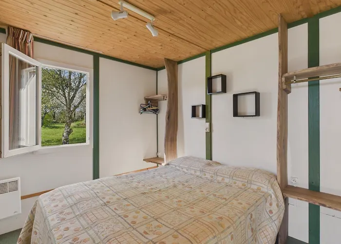 La Brousse - Piscine - Pour 5 Avec Jardin *